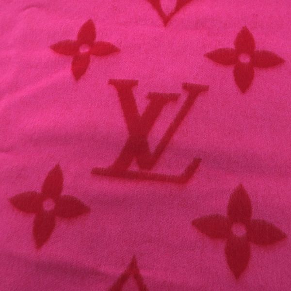Louis Vuitton Echarpe Reykjavik Cashmere Pink