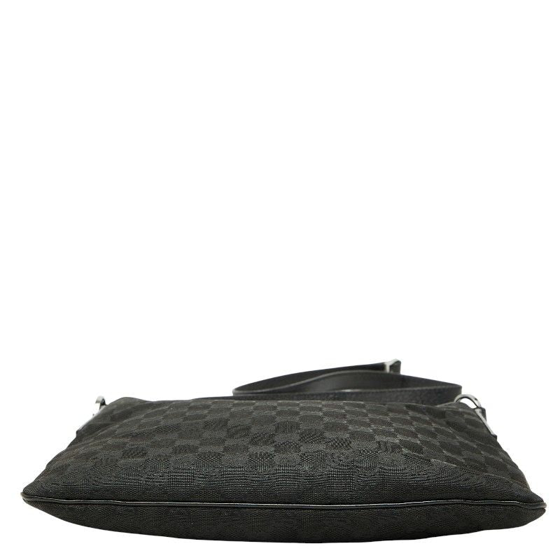 Gucci GG Canvas Crossbody Shoulder Bag Black
