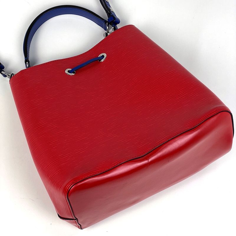 Louis Vuitton NeoNoe 2-Way Shoulder Bag Drawstring Shape Epi Coquelicot