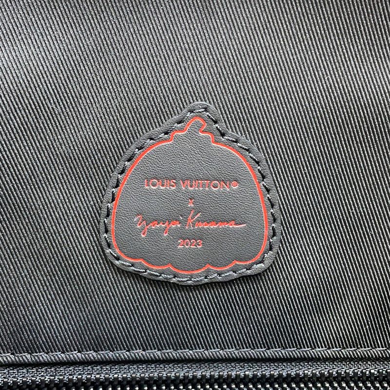 Louis Vuitton Backpack Taurillon Monogram Infinity Dot LV Yk Christopher MM Noir Black Red