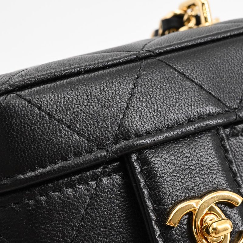 Chanel Shoulder Bag Mini Vanity Chain