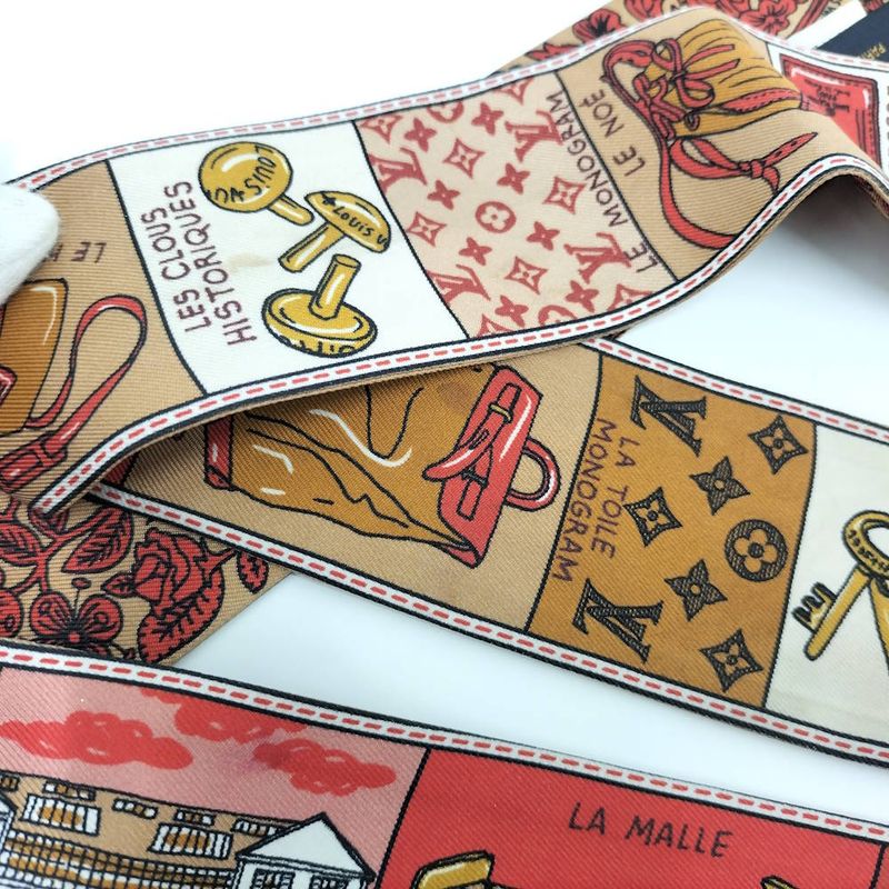 Louis Vuitton Bandeau BB Jeu de Silk