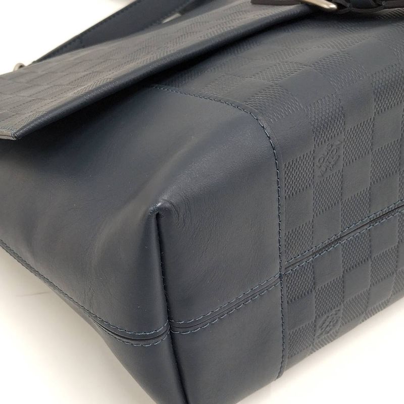 Louis Vuitton Messenger Bag Loft Damier Infini