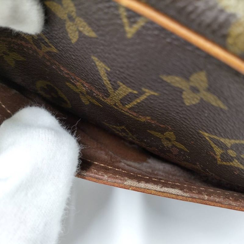 Louis Vuitton Trocadero 24 Shoulder Bag Monogram
