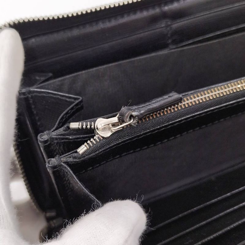 Gucci Zip Around Wallet Interlocking GG Supreme Black