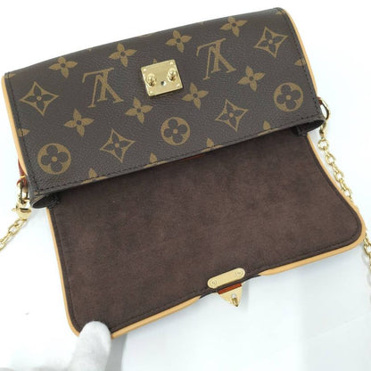Louis Vuitton Pochette Camille Shoulder Bag Monogram