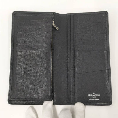 Louis Vuitton Portefeuille Plaza Long Wallet Taiga