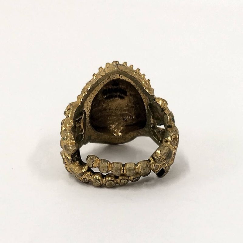Gucci Ring Monkey Head Plated Gold