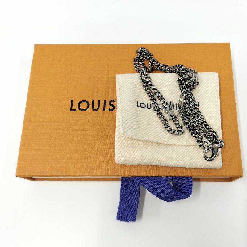 Louis Vuitton Necklace Your Chain LV Logo