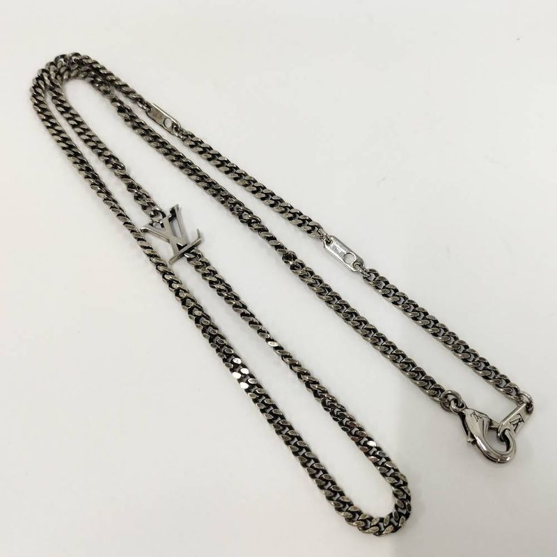 Louis Vuitton Necklace Your Chain LV Logo