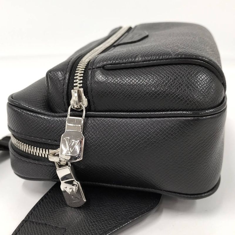 Louis Vuitton Bum Bag Outdoor Taigarama