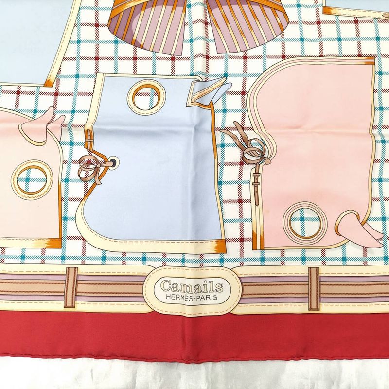 Hermes Carre 90 Scarf Camails Camaille Red