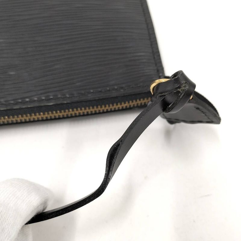 Louis Vuitton Pochette Accessoire Handbag Epi Noir Black