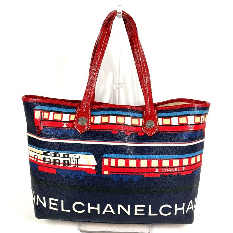 Chanel Tote Central Station Leather Red