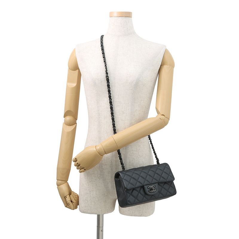 Chanel Chain Shoulder Bag CC Logo Mini Quilted 20 Lambskin