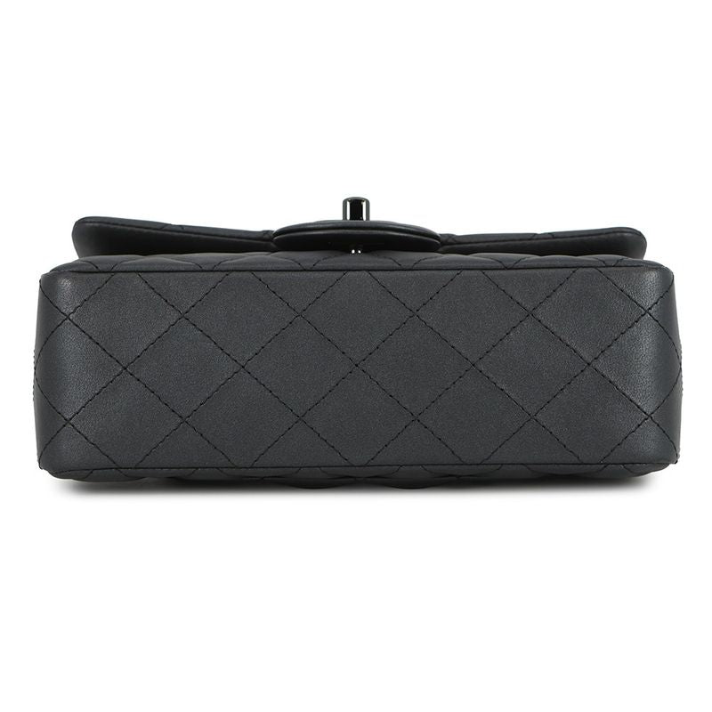 Chanel Chain Shoulder Bag CC Logo Mini Quilted 20 Lambskin