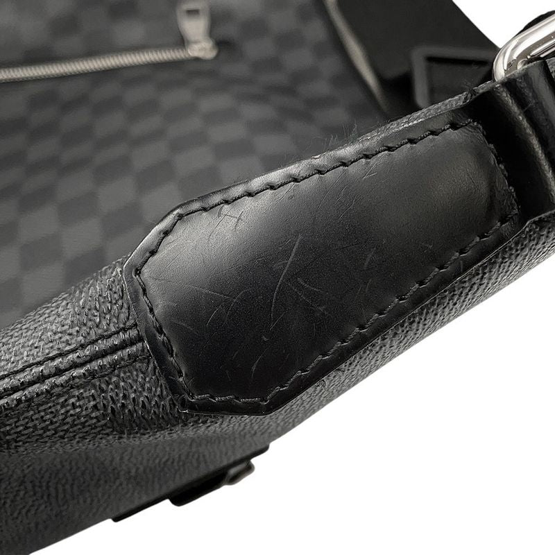 Louis Vuitton Shoulder Bag Damier Graphite Mick GM Noir Black