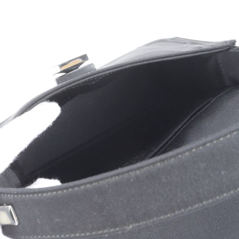 Gucci Turnlock 005 Handbag Tote Black Eee