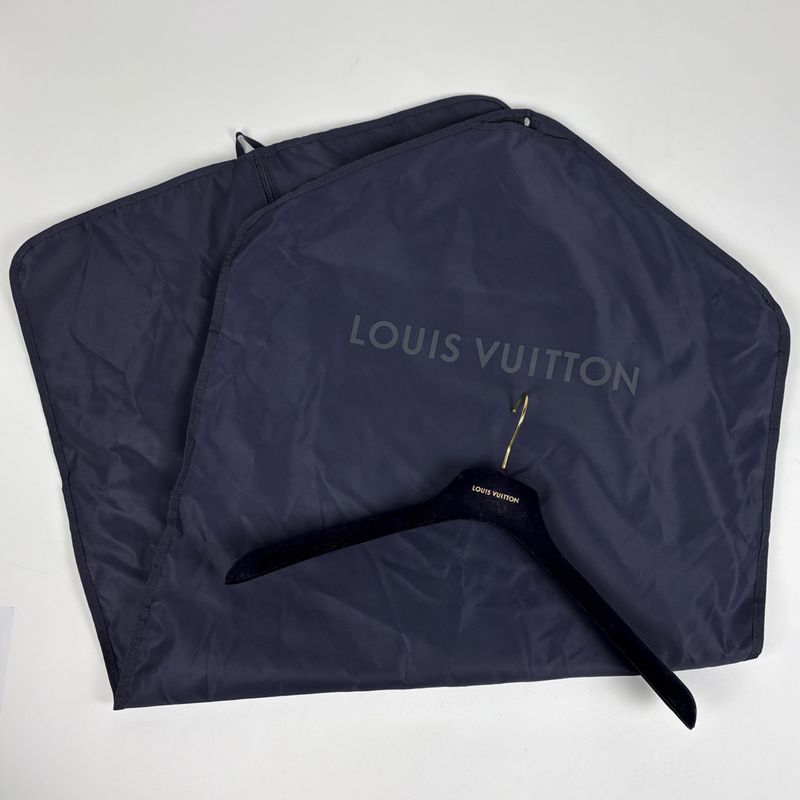 Louis Vuitton Upside Down LV Logo Sweatshirt Trainer Fleece Lined Top