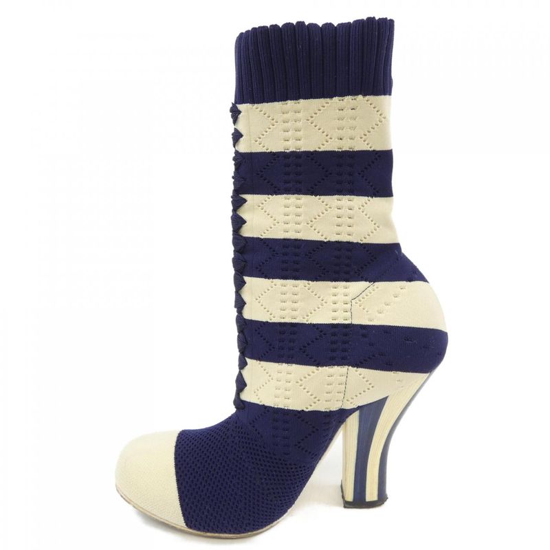 Fendi Boots Beige 36