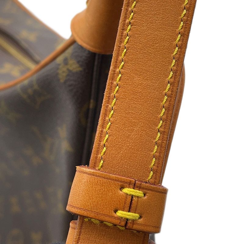 Louis Vuitton Shoulder Bag Monogram Boulogne 30