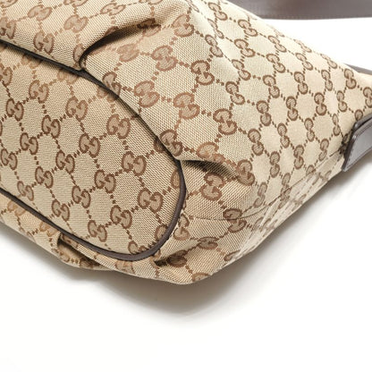 Gucci Shoulder Bag GG Canvas