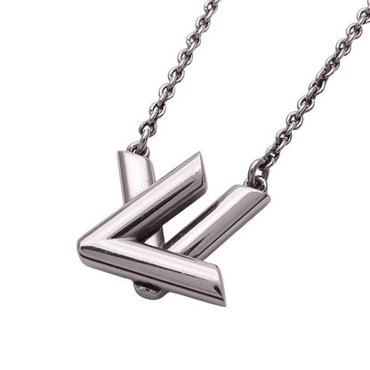 Louis Vuitton Necklace Silver Fashionable
