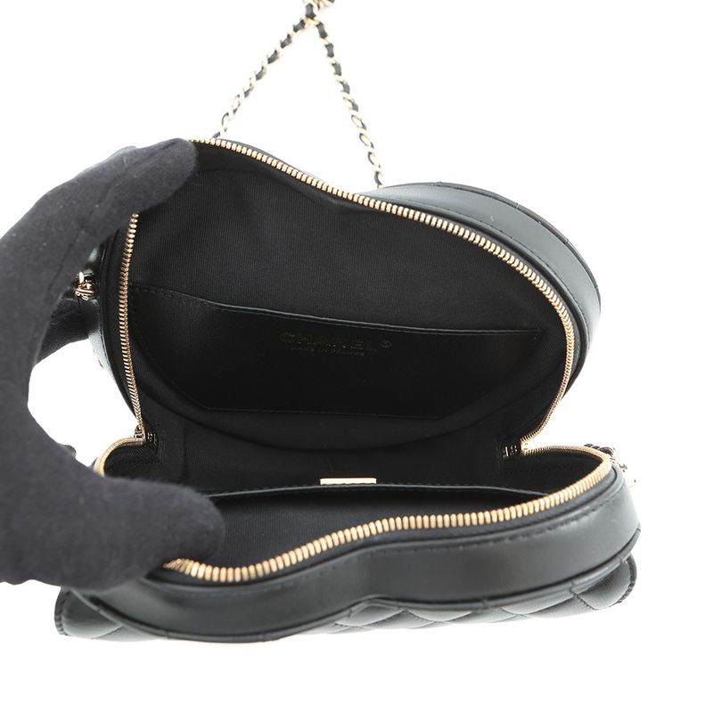 Chanel Chain Shoulder Bag Quilted Heart