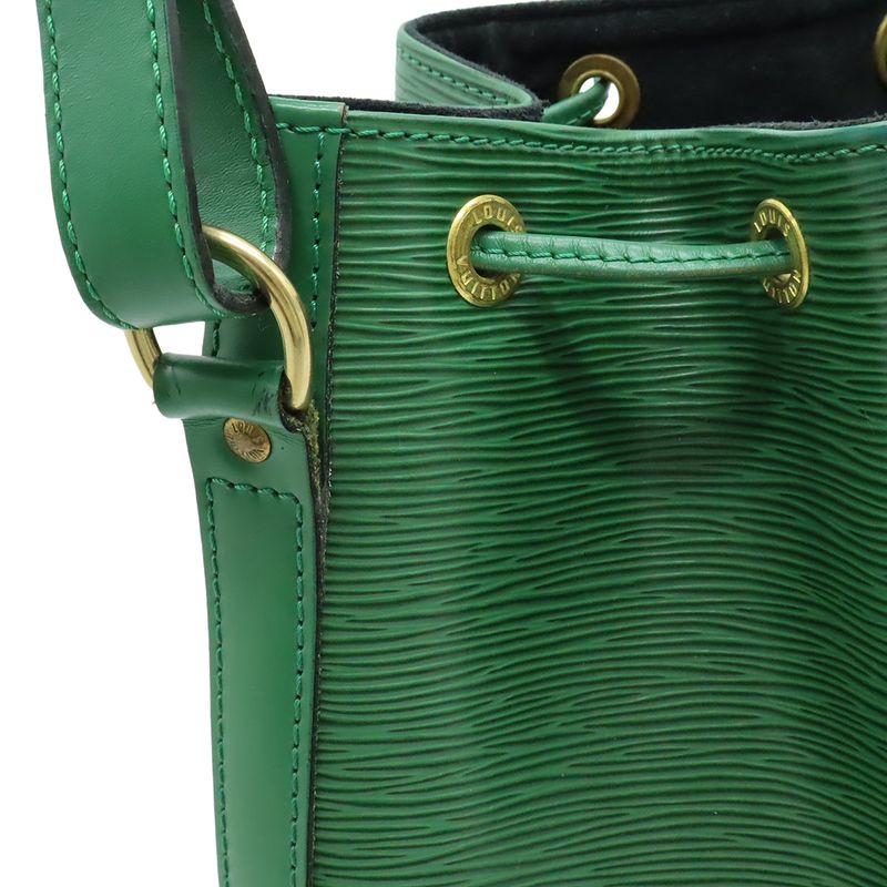 Louis Vuitton Epi Noe Shoulder Bag Semi Shoulder One Drawstring Shape