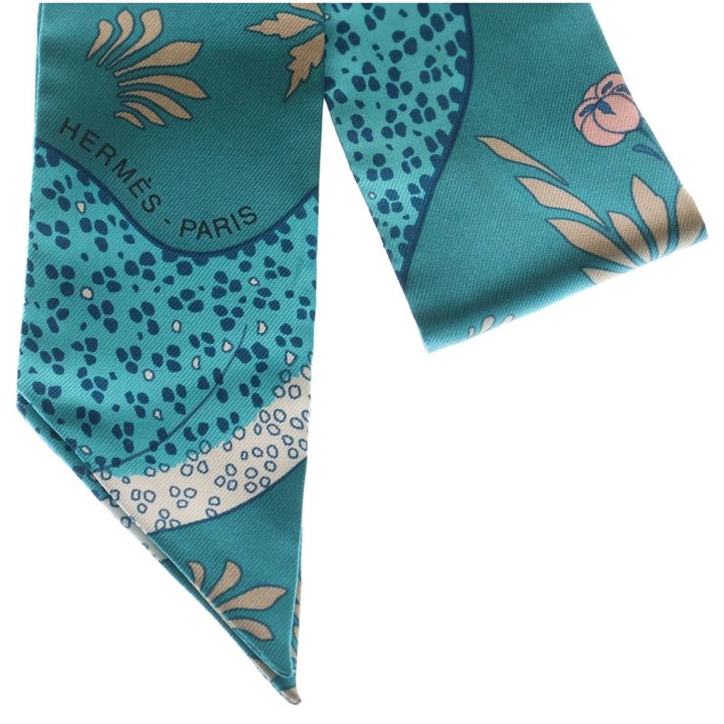Hermes Twill Leopard Silk Scarf Turquoise Blue Emerald Green