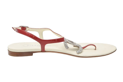 Chanel Thong Sandals CC Logo Patent Leather Red Ivory — view 3
