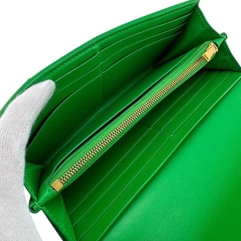 Bottega Veneta Magnetic Long Wallet