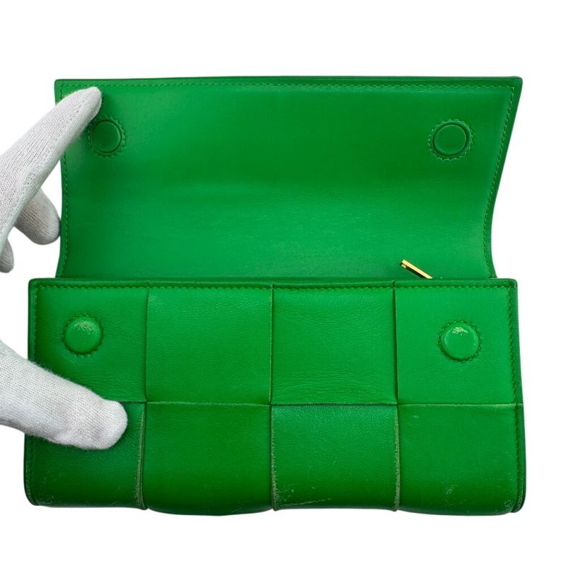 Bottega Veneta Magnetic Long Wallet