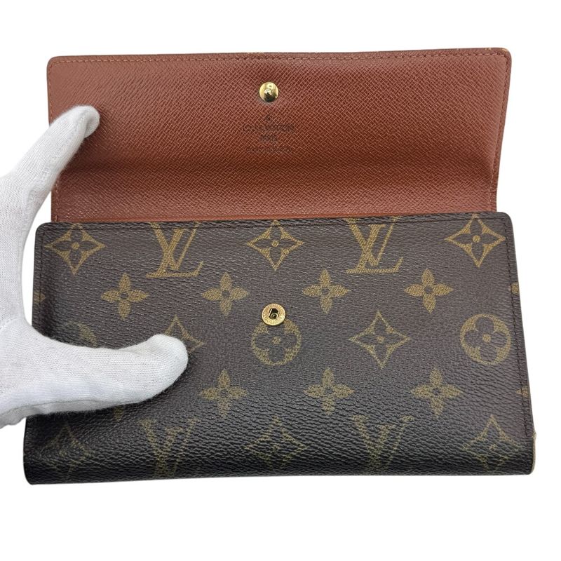 Louis Vuitton Portefeuille International Long Wallet