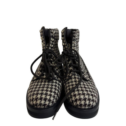 Chanel Lace Up Boots Brown