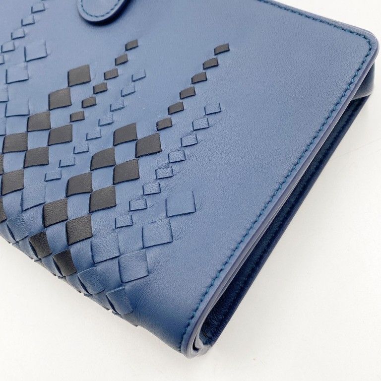 Bottega Veneta Clutch Intrecciato Micro Macro Blue Leather