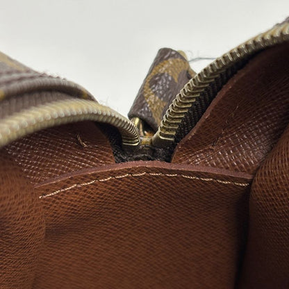 Louis Vuitton Nile Shoulder Bag Monogram Brown