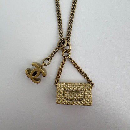 Chanel CC Logo Necklace Quilted Gold Plated