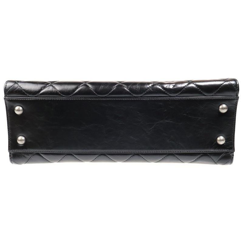 Chanel CC Logo Quilted Lambskin 2-Way Leather Handbag Chain