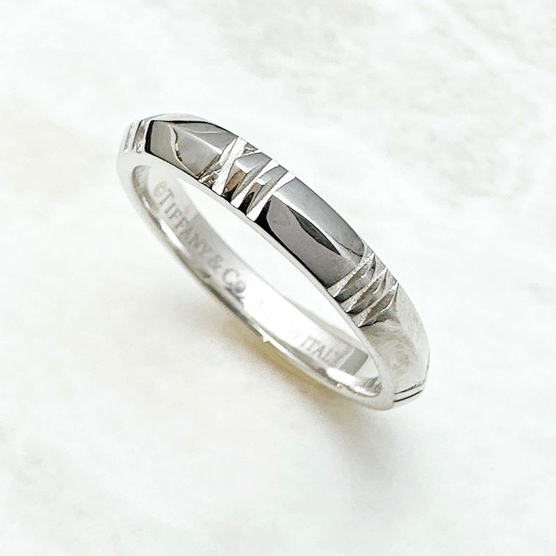 Tiffany & Co. Atlas Crochet d'Oro White Gold Ring