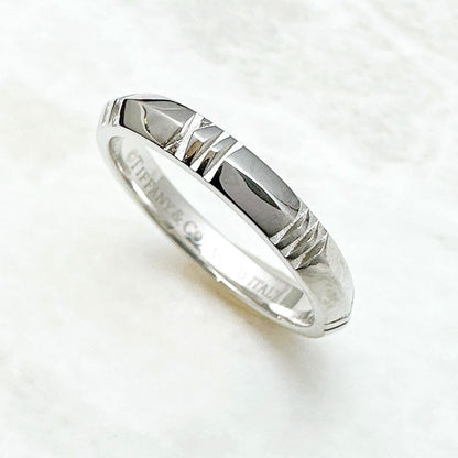 Tiffany & Co. Atlas Crochet d'Oro White Gold Ring