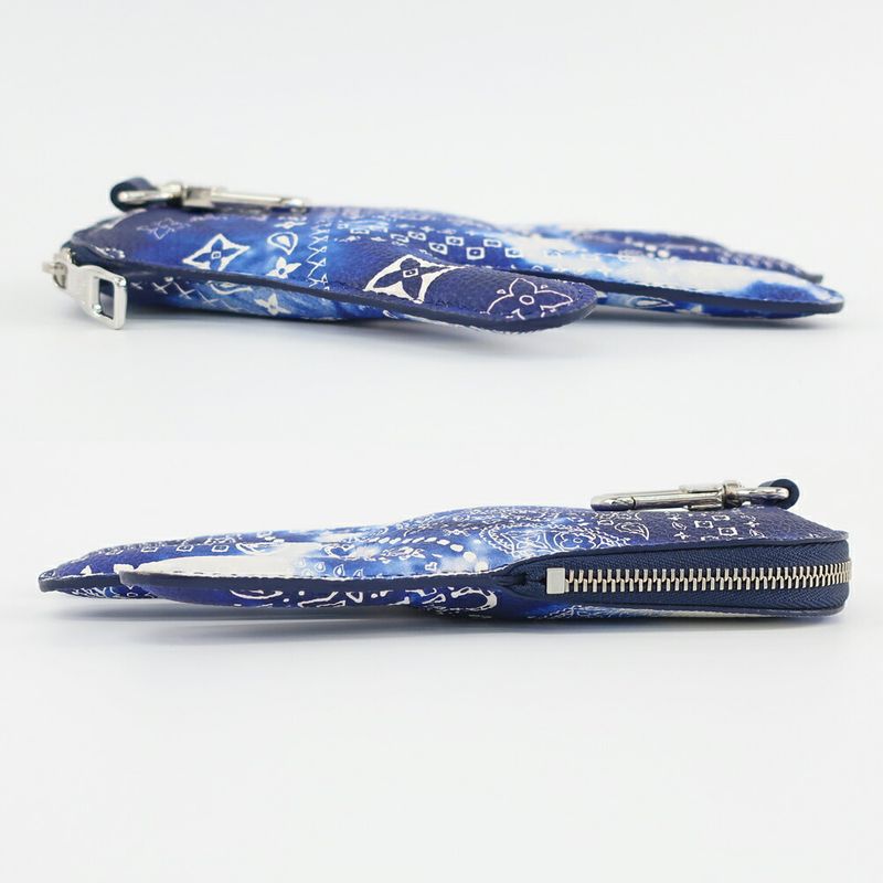 Louis Vuitton High Five Pouch Key Ring Monogram Bandana