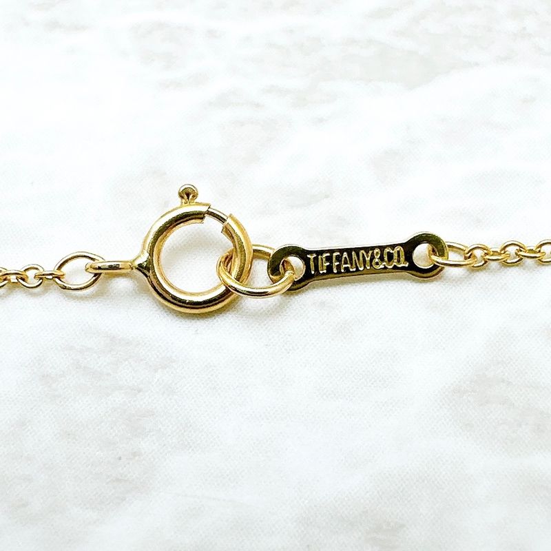 Tiffany & Co. Teardrop Yellow Gold Necklace