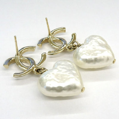 Chanel Earrings Swing CC Logo Pearl