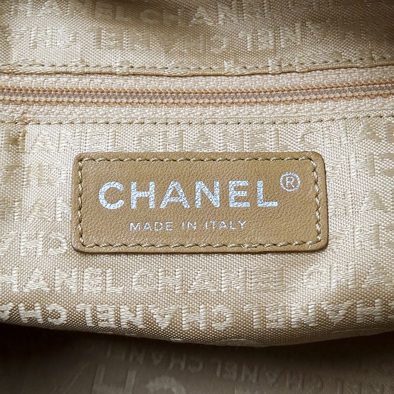 Chanel Tote Leather Beige Silver Punching