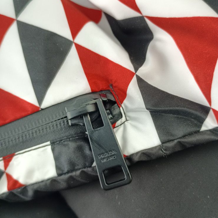 Prada Scarf Nylon Padded Scarf Black White Red