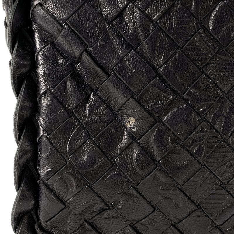 Bottega Veneta Intrecciato Shoulder Bag Leather Black