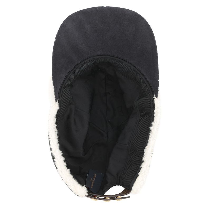 Louis Vuitton Cap Sharering Lamb Leather Mouton M Hat Noir Black