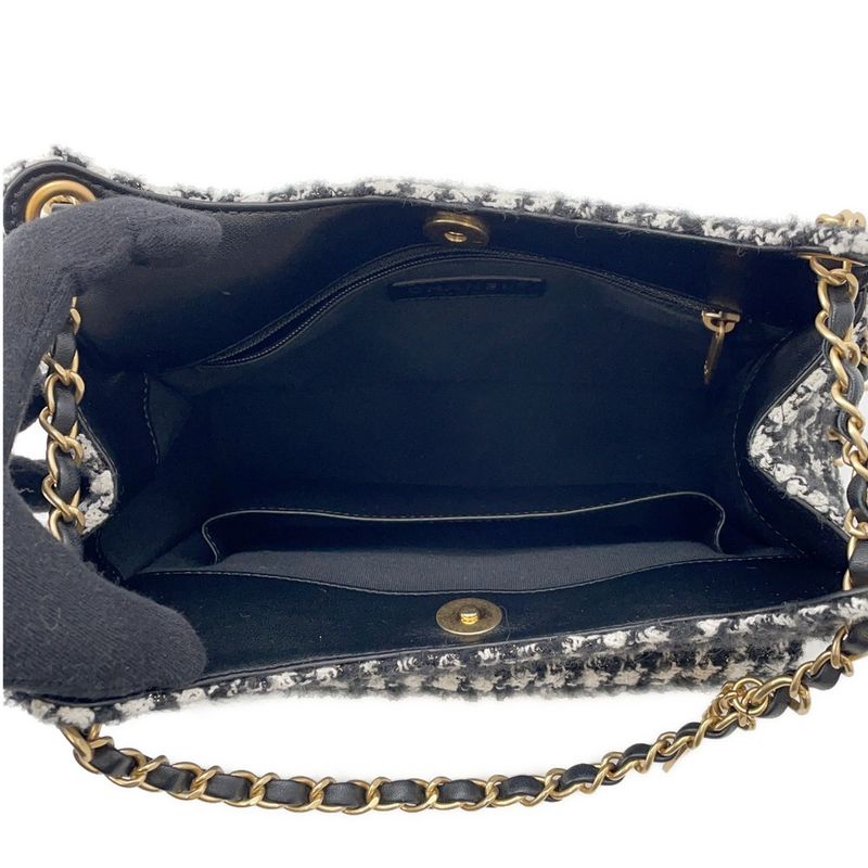 Chanel Chain Shoulder Bag Quilted CC Logo Hobo Tweed 2-Way Black White