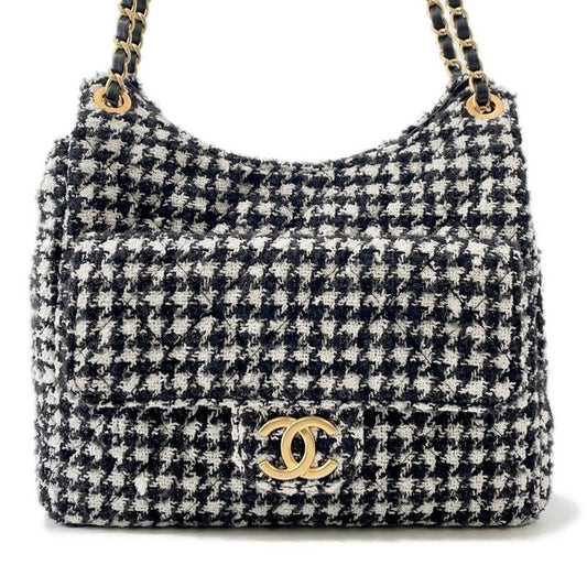 Chanel Chain Shoulder Bag Quilted CC Logo Hobo Tweed 2-Way Black White